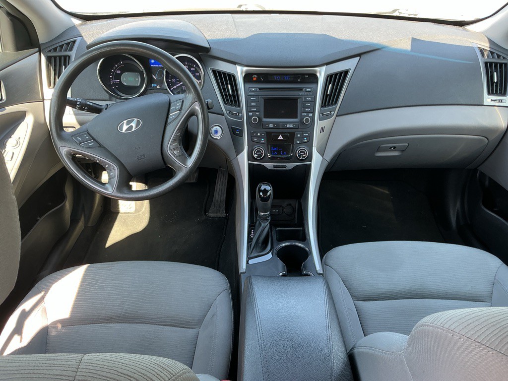 2015 Hyundai Sonata Image 10