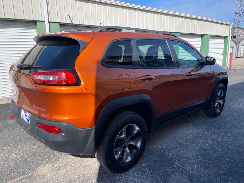 2015 Jeep Cherokee Image 2