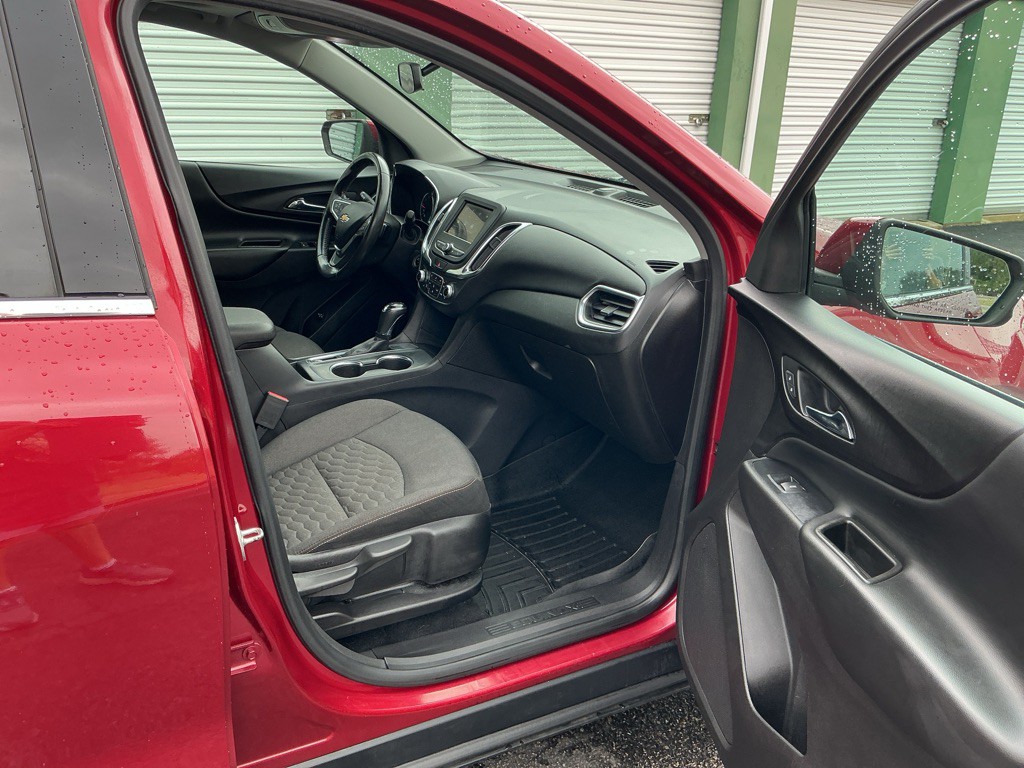2019 Chevrolet Equinox Image 9
