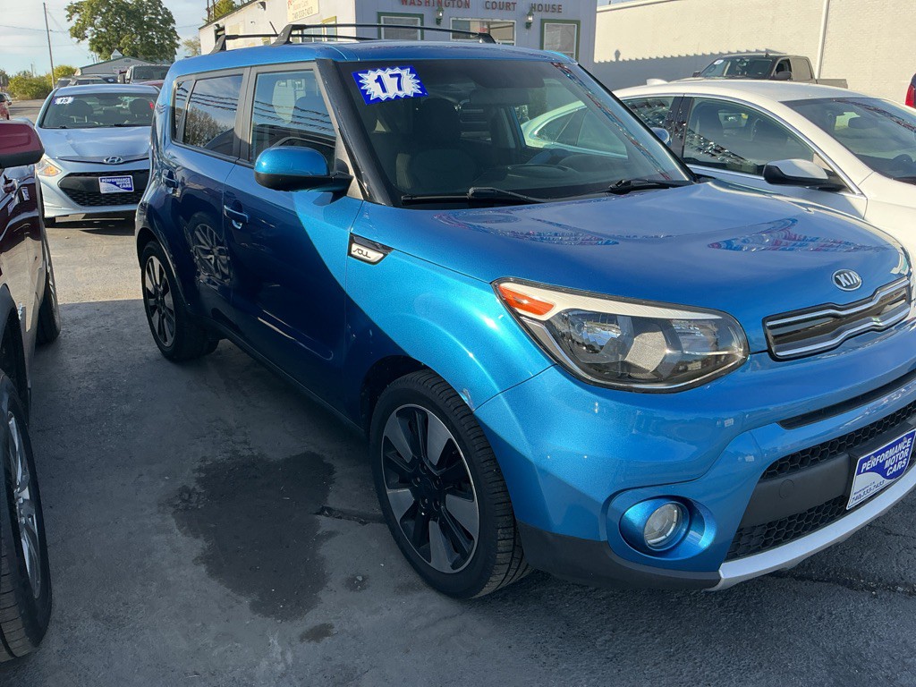 2017 Kia Soul Image 1