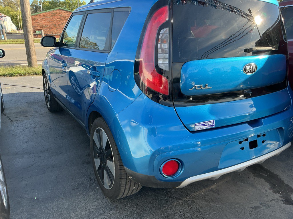 2017 Kia Soul Image 3