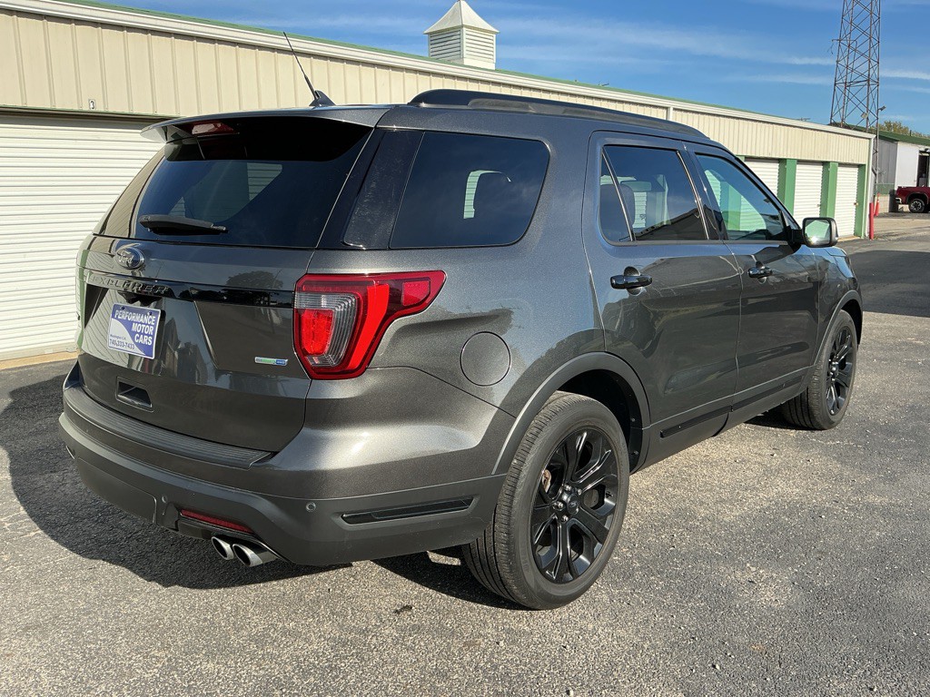 2019 Ford Explorer Image 3