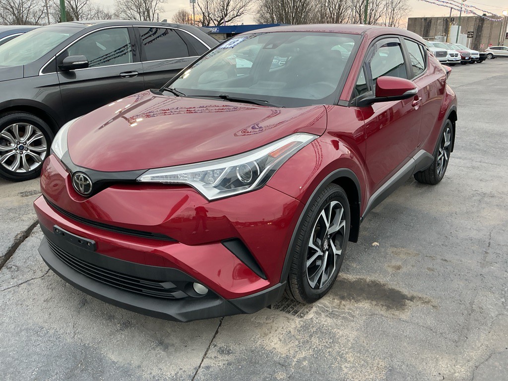 2018 Toyota C-HR Image 2