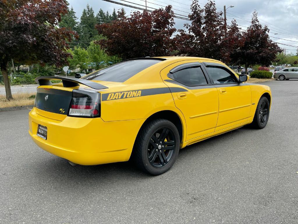 2006 Dodge Charger Image 10