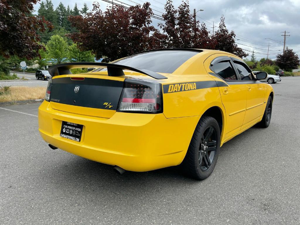 2006 Dodge Charger Image 16