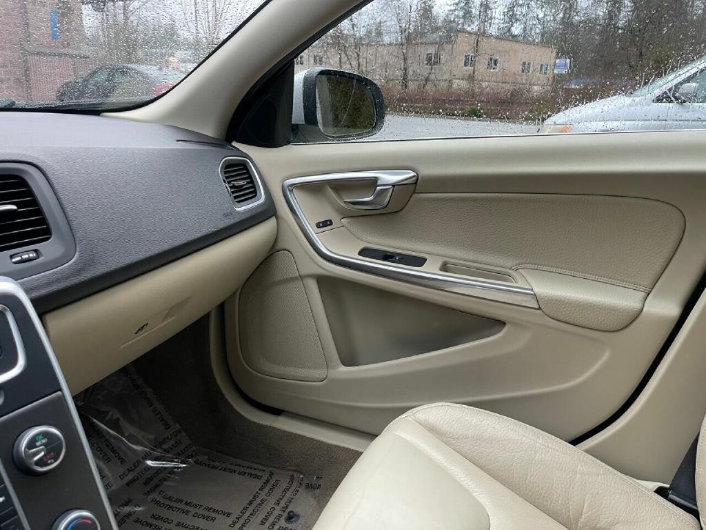 2012 Volvo S60 Image 30