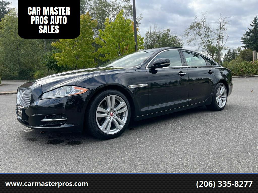 2014 Jaguar XJ Image 2