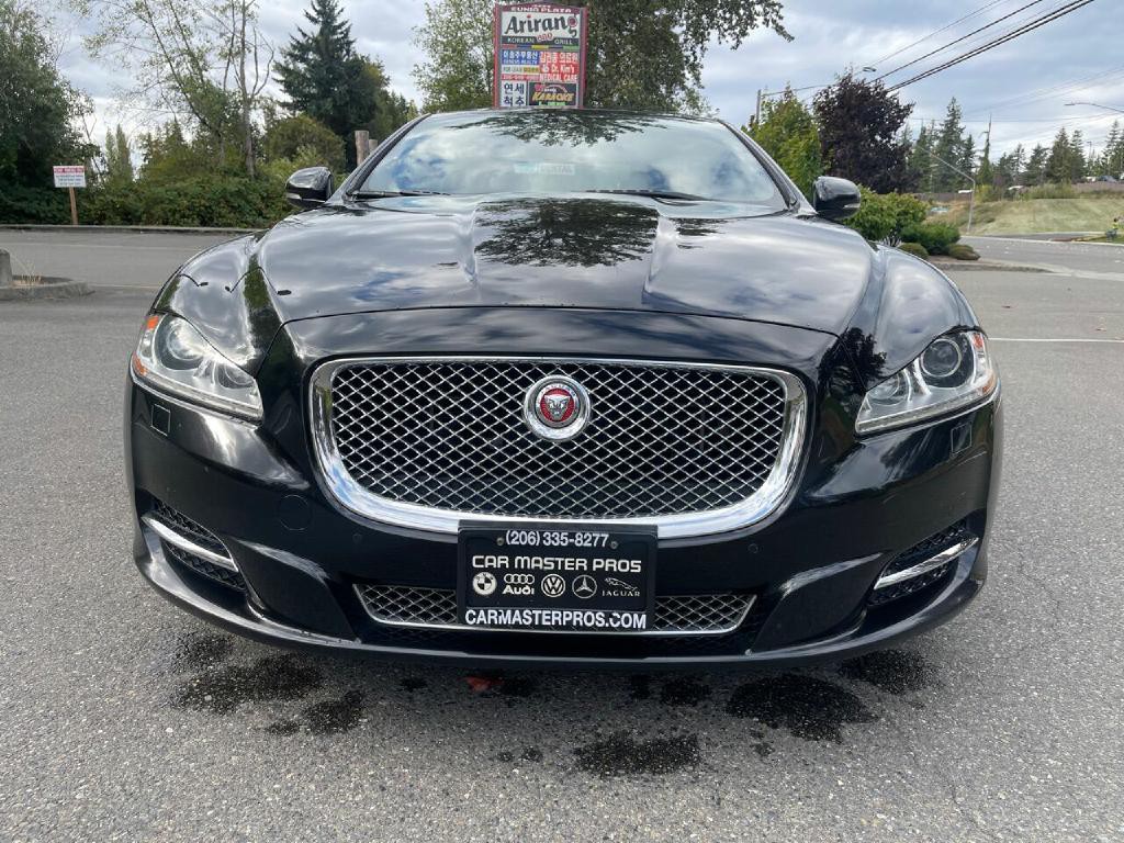 2014 Jaguar XJ Image 9