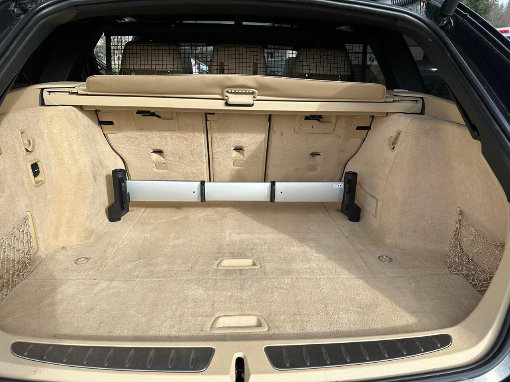 2016 BMW 3 Series Image 23