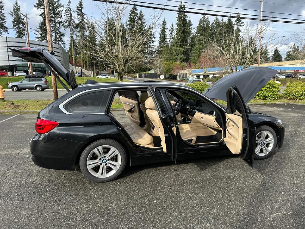 2016 BMW 3 Series Image 34