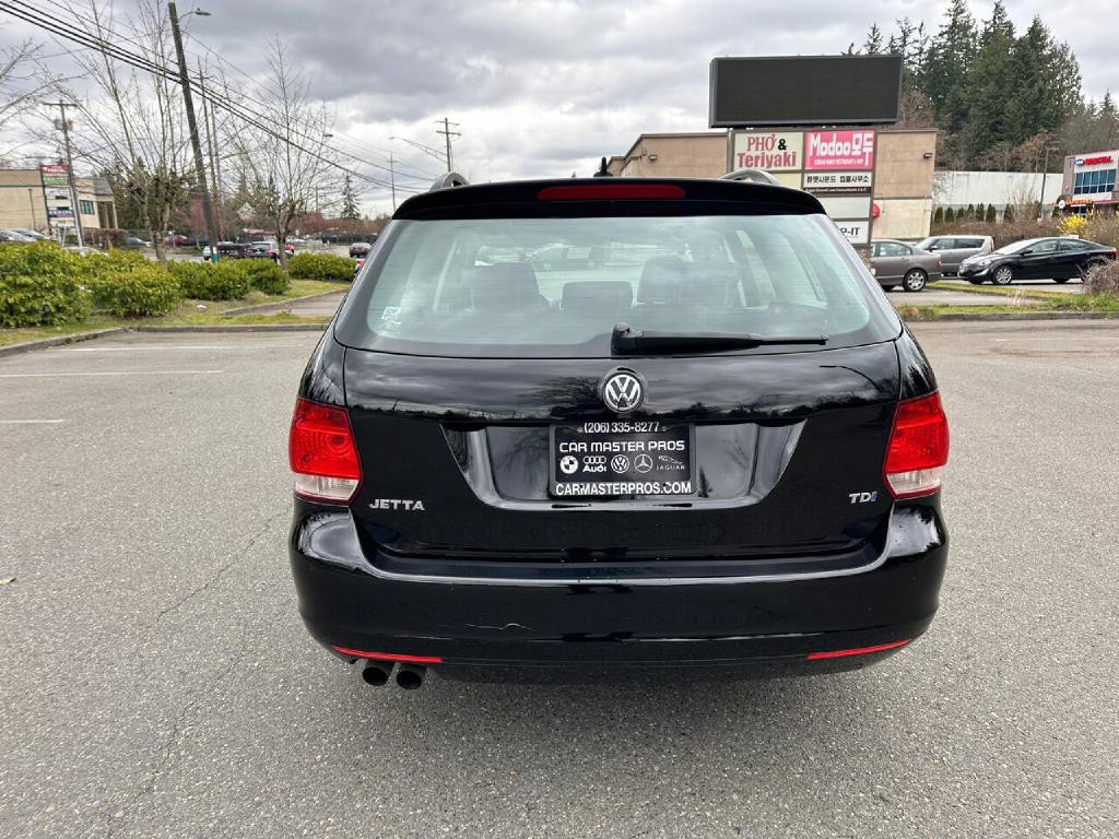 2010 Volkswagen Jetta Image 13