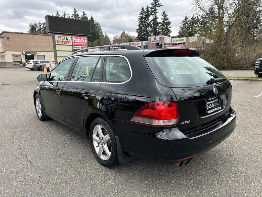 2010 Volkswagen Jetta Image 14