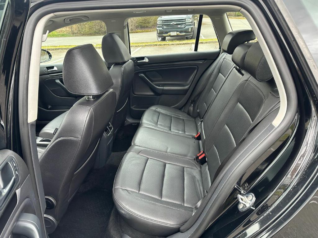 2010 Volkswagen Jetta Image 19