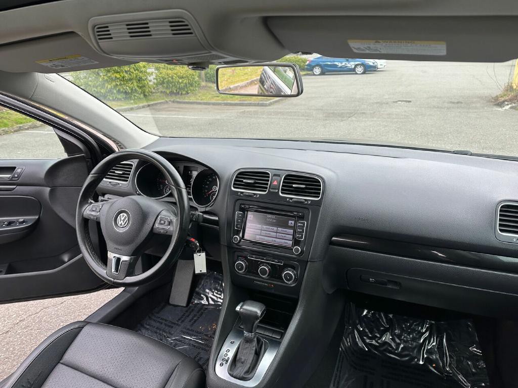 2010 Volkswagen Jetta Image 23