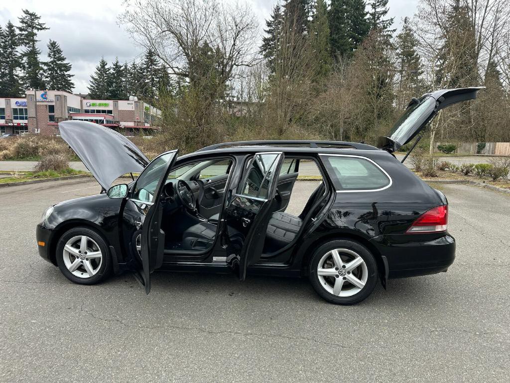2010 Volkswagen Jetta Image 27