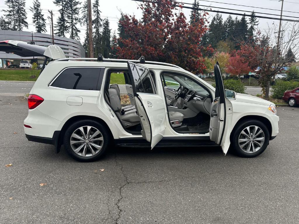 2013 Mercedes-Benz GL-Class Image 35