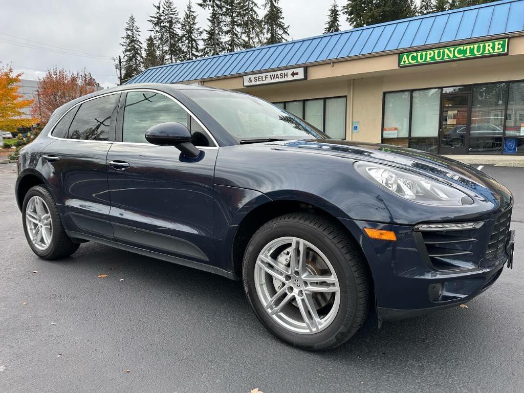 2016 Porsche Macan Image 7