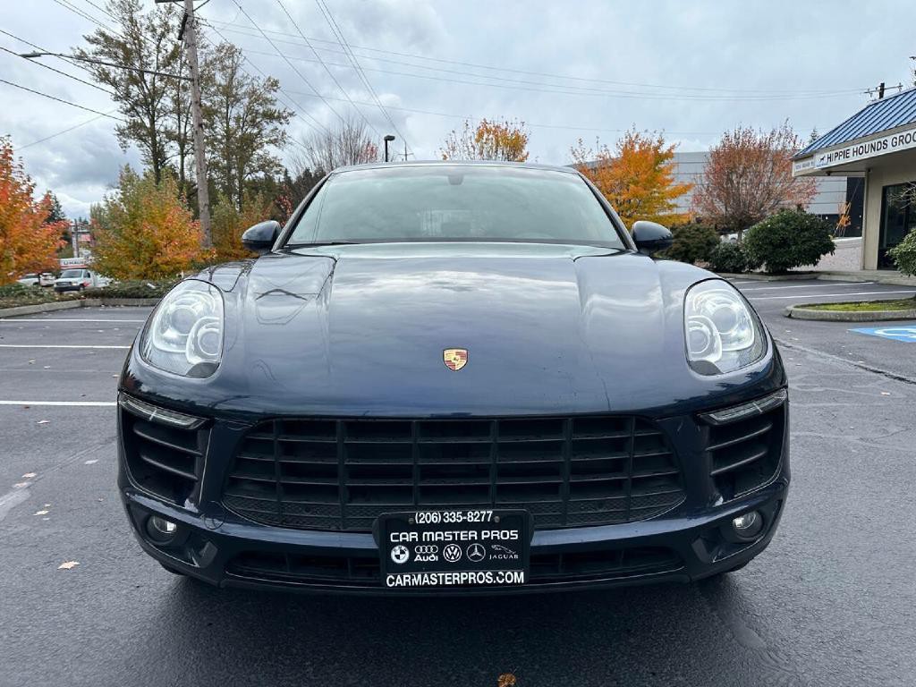 2016 Porsche Macan Image 8