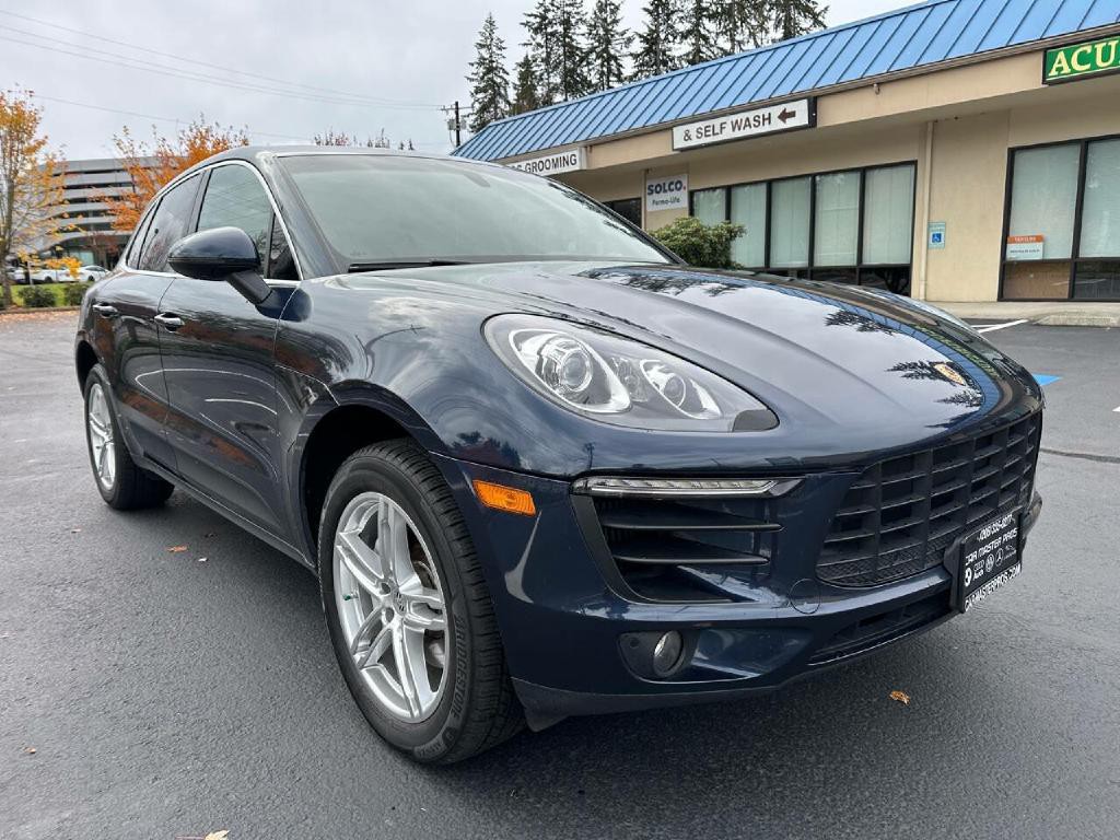 2016 Porsche Macan Image 9