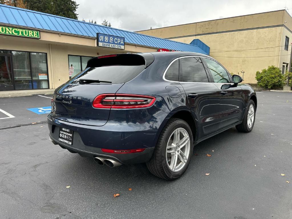 2016 Porsche Macan Image 13