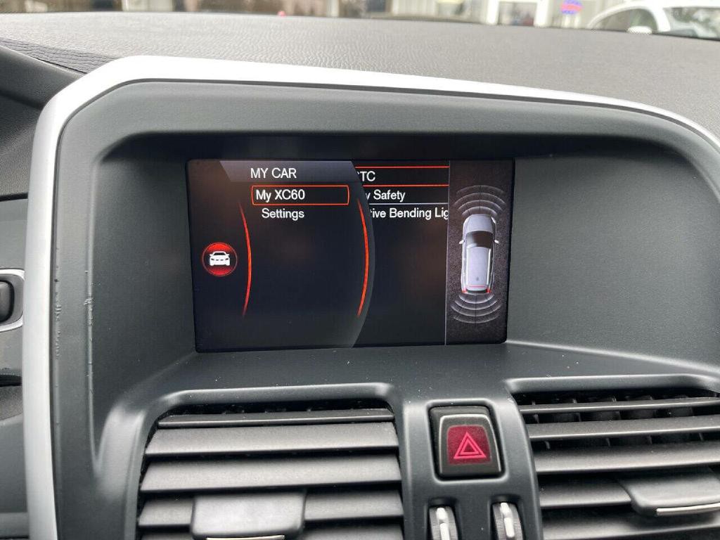 2011 Volvo XC60 Image 19
