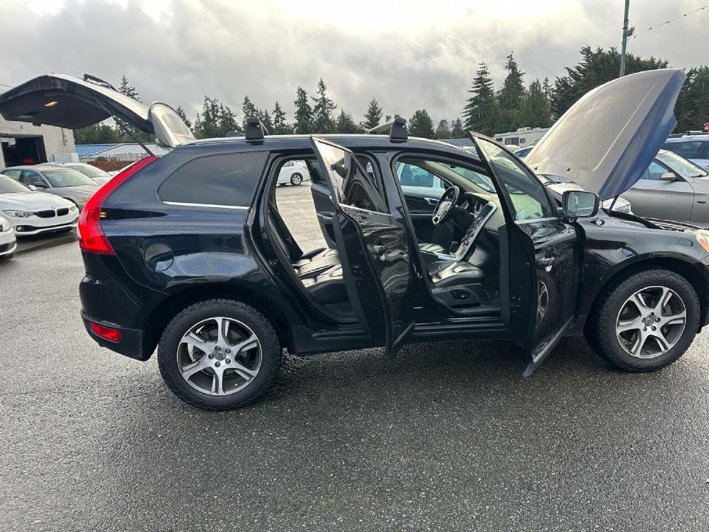 2011 Volvo XC60 Image 40