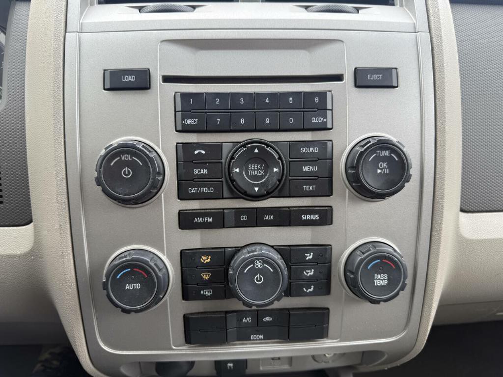 2009 Ford Escape Image 17
