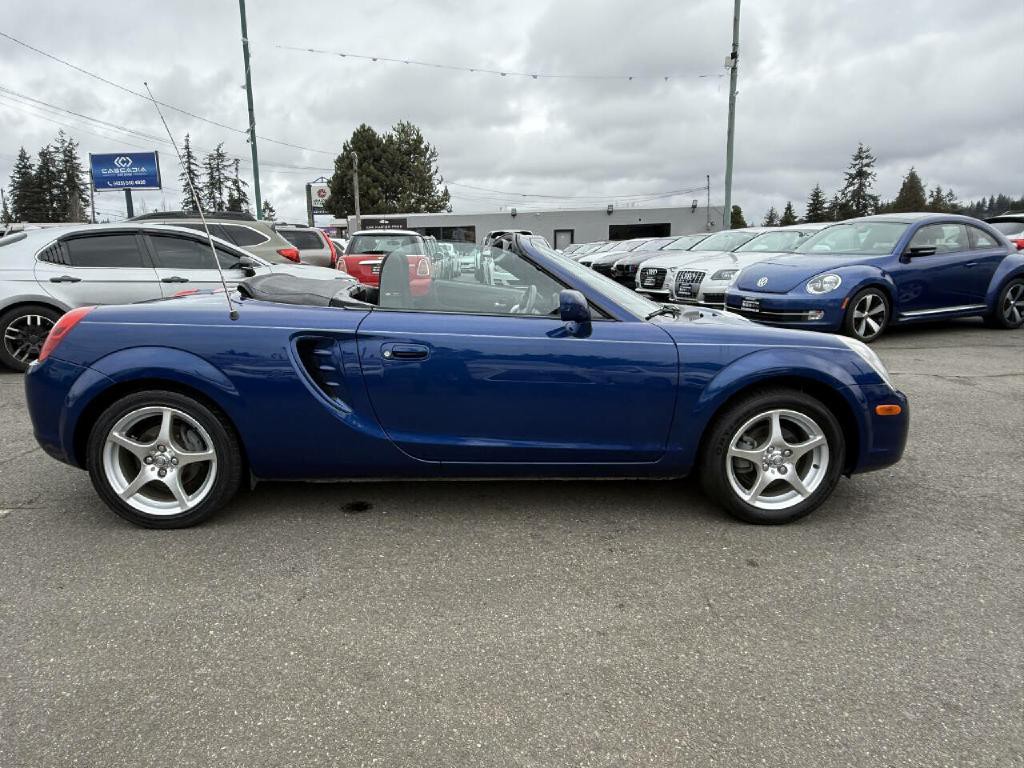 2003 Toyota MR2 Image 1