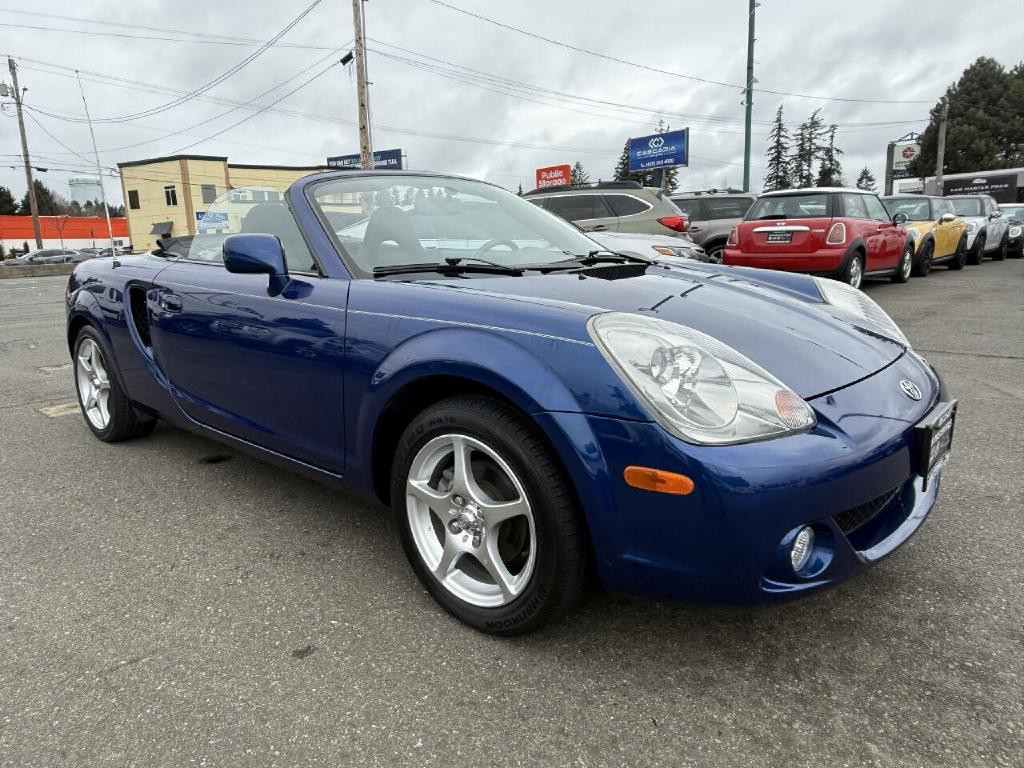 2003 Toyota MR2 Image 17
