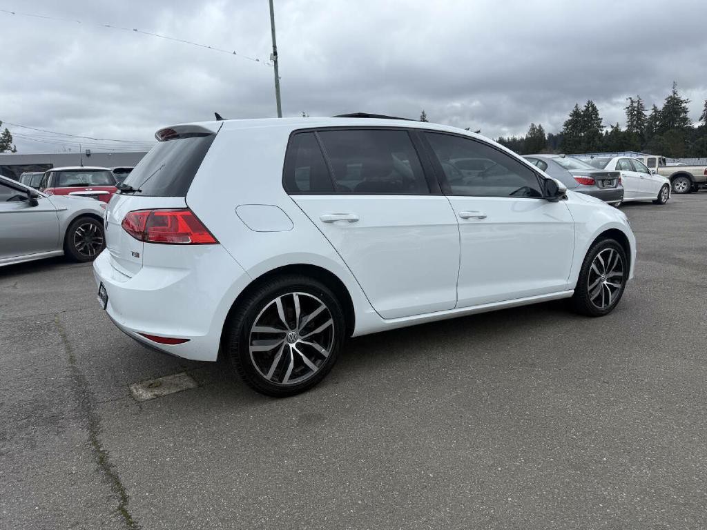2015 Volkswagen Golf Image 5