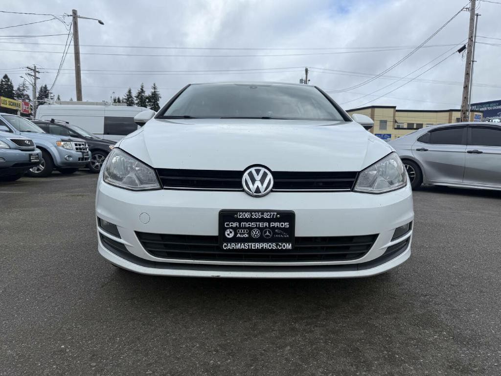 2015 Volkswagen Golf Image 1