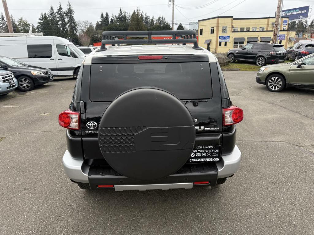 2007 Toyota FJ Cruiser Image 12