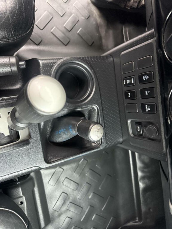 2007 Toyota FJ Cruiser Image 20