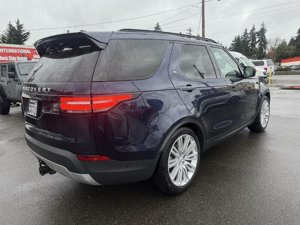 2018 Land Rover Discovery Image 25
