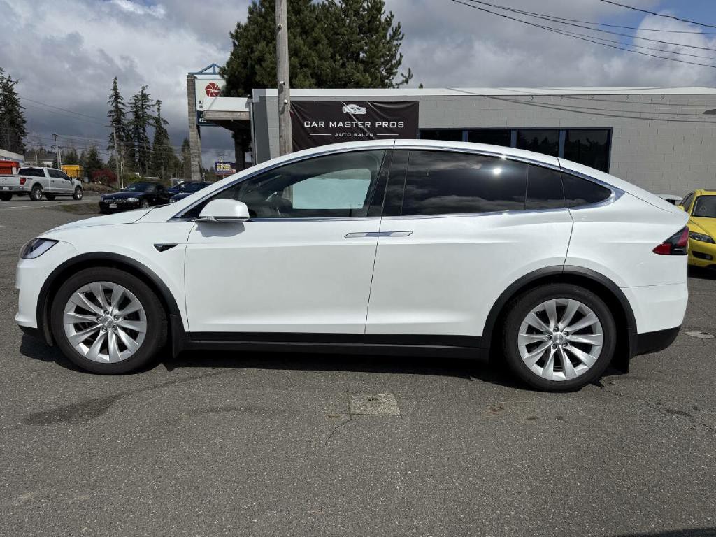 2018 Tesla Model X Image 7