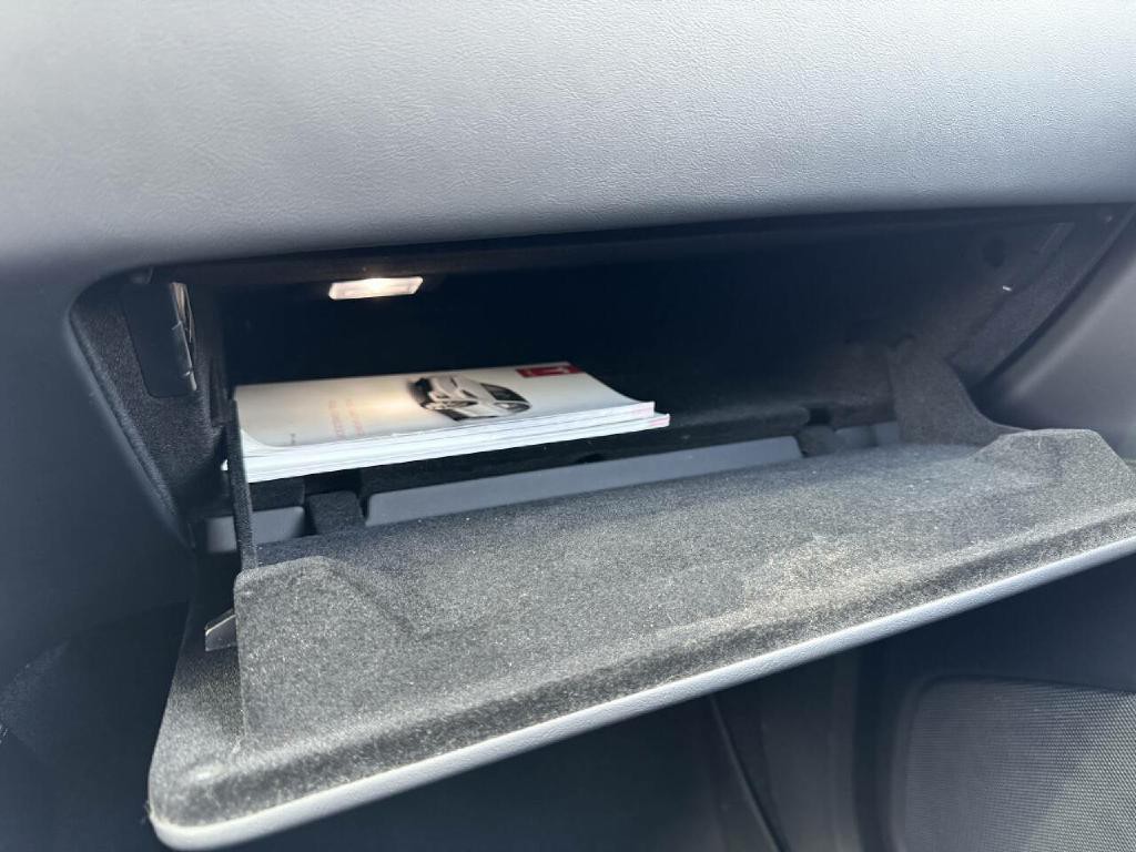 2018 Tesla Model X Image 30