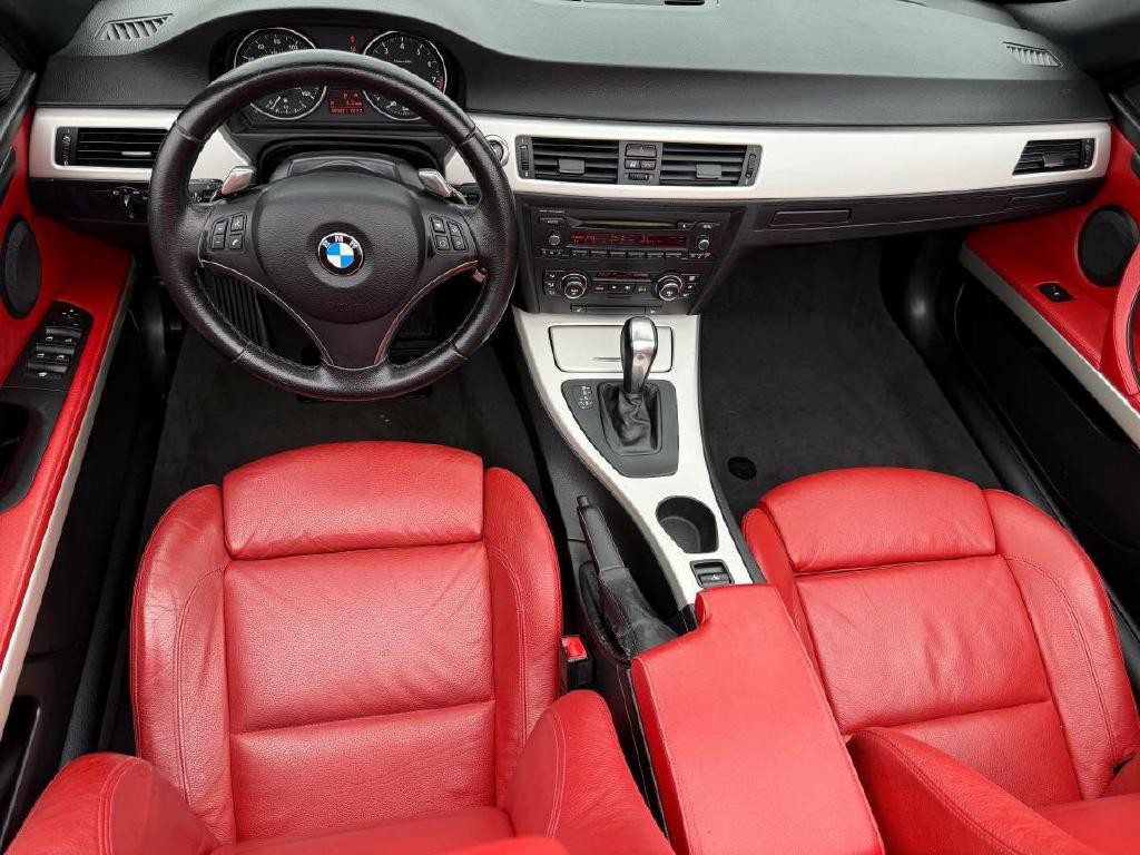 2007 BMW 3 Series Image 12