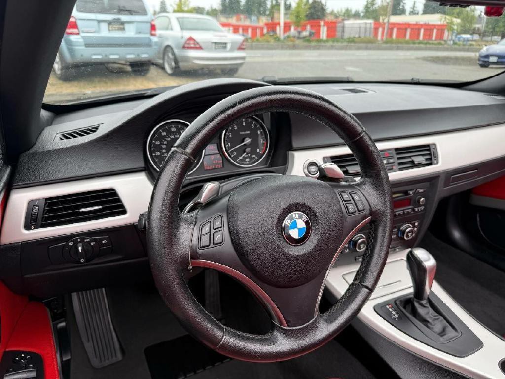 2007 BMW 3 Series Image 13