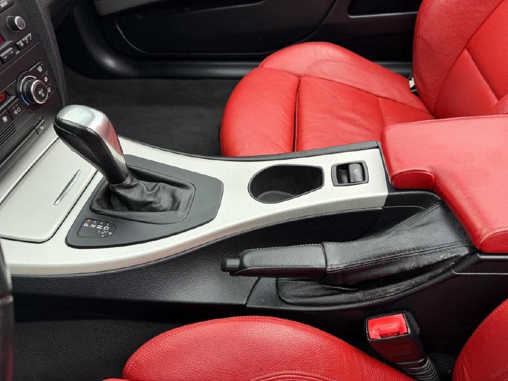 2007 BMW 3 Series Image 14