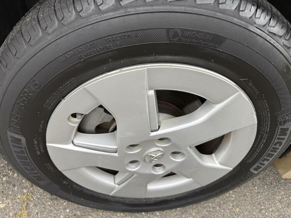 2010 Toyota Prius Image 18