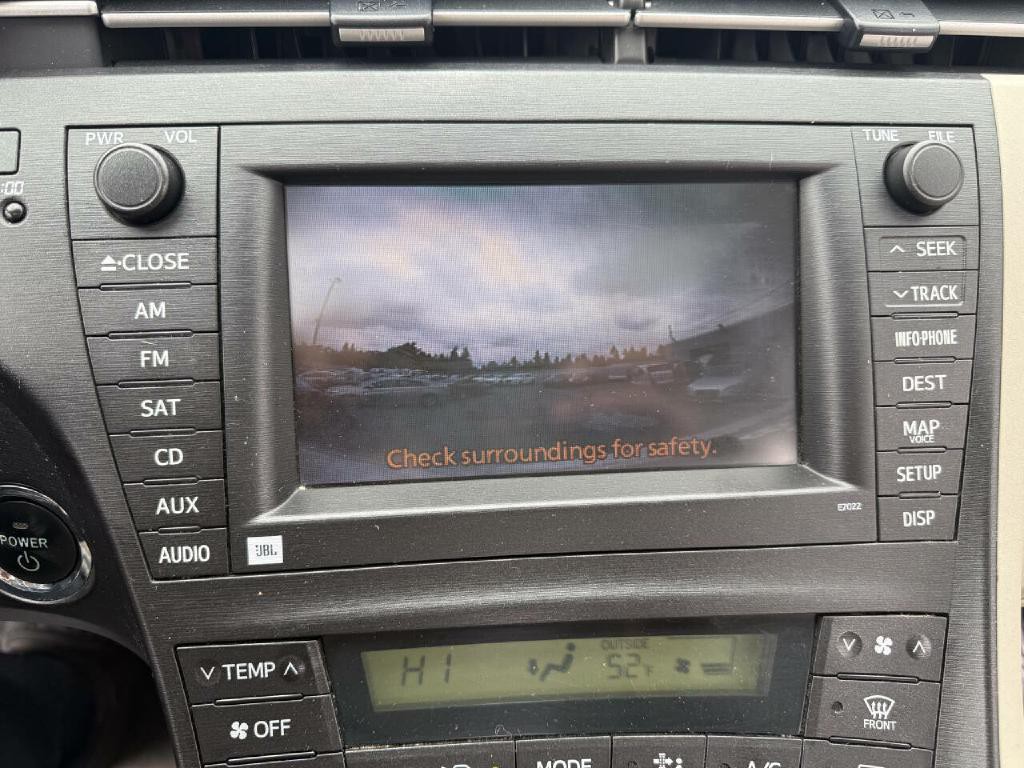 2010 Toyota Prius Image 24
