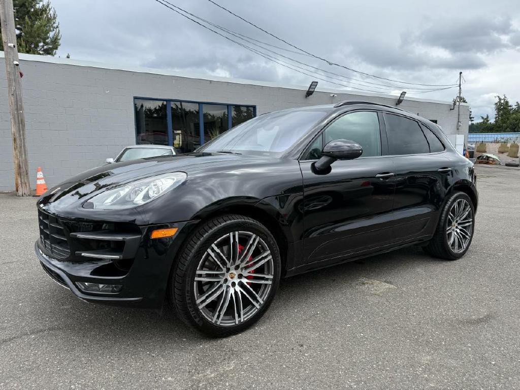 2015 Porsche Macan Image 2