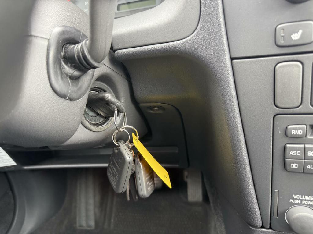 2002 Volvo V40 Image 27