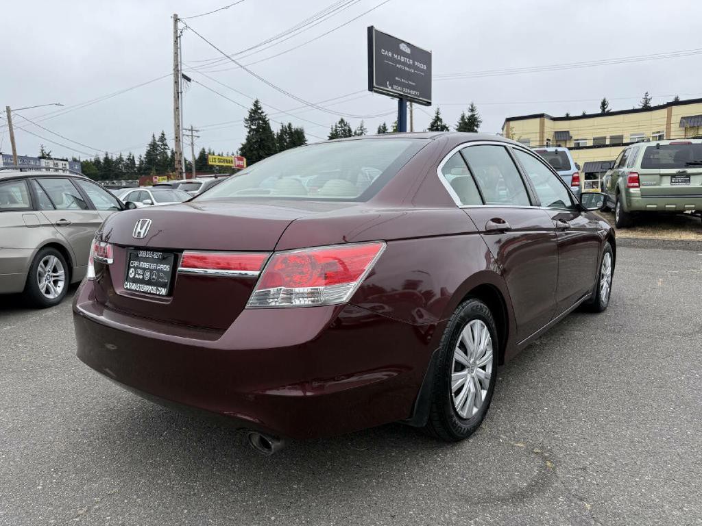 2011 Honda Accord Image 8