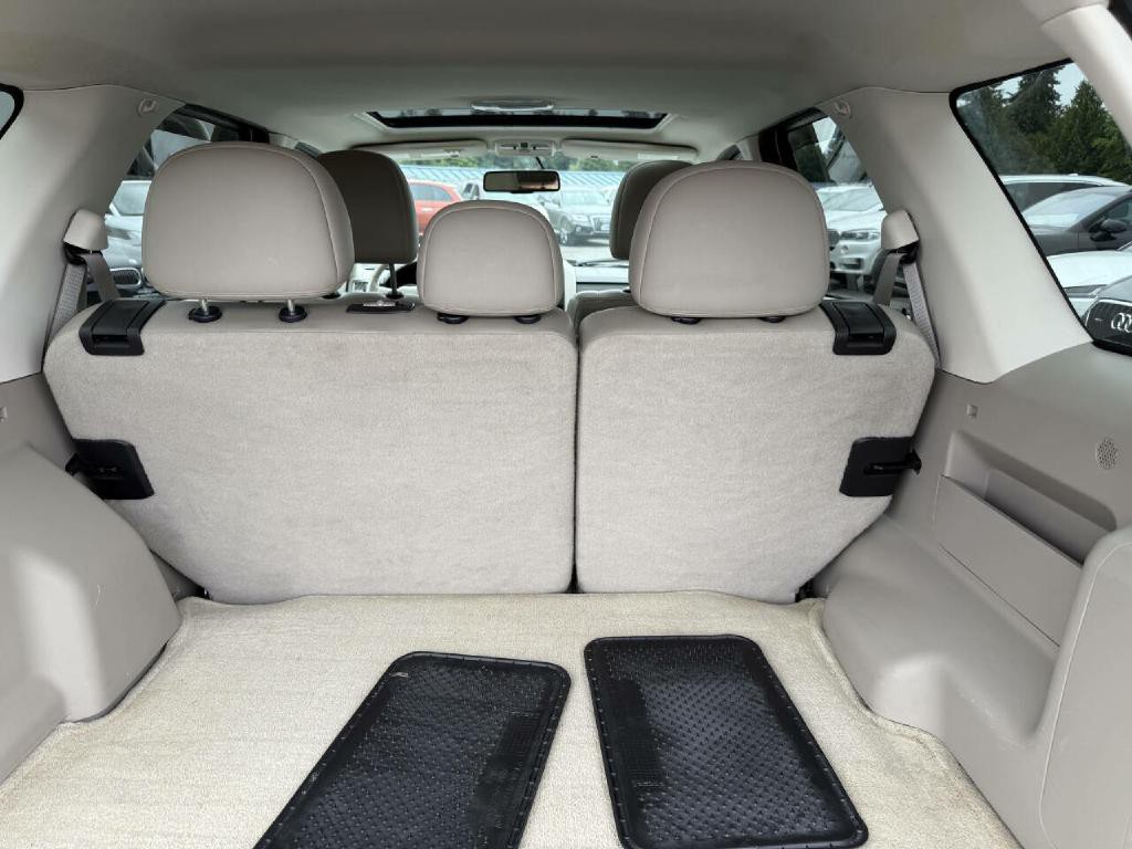 2010 Ford Escape Image 9