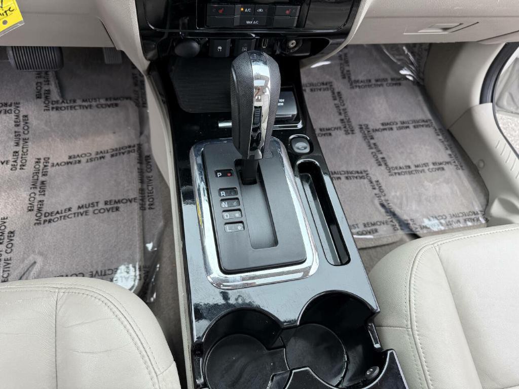 2010 Ford Escape Image 24