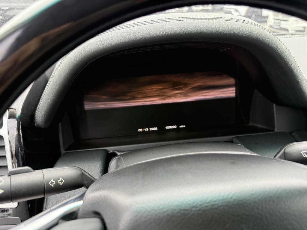 2010 Land Rover Range Rover Image 16