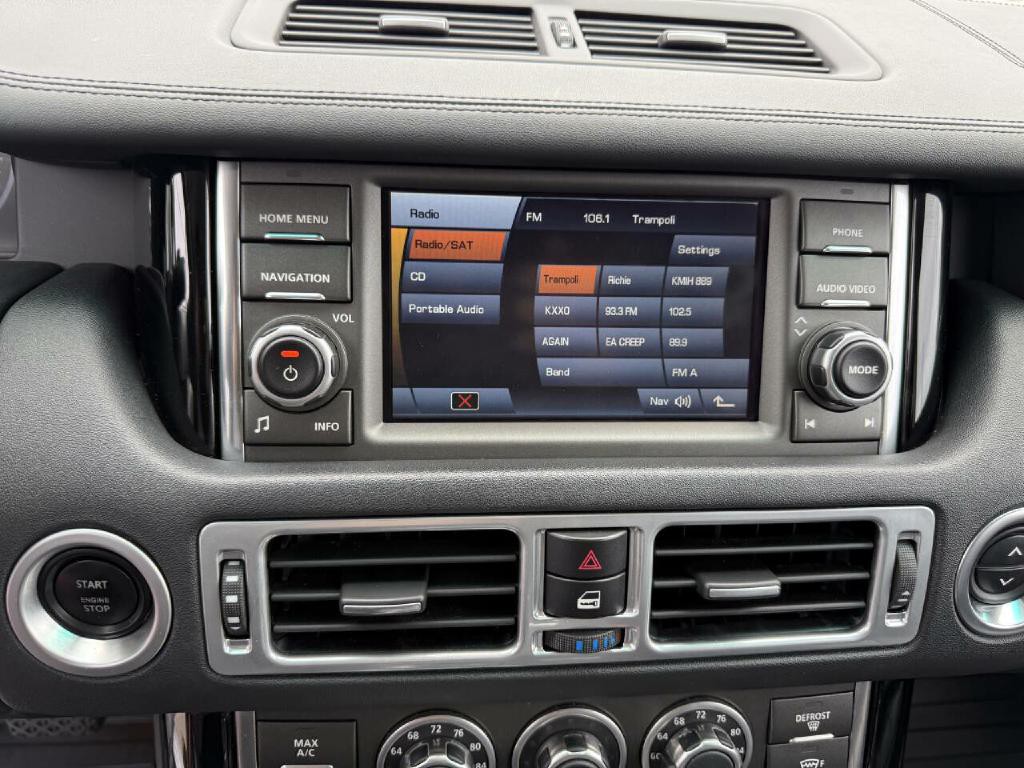 2010 Land Rover Range Rover Image 18