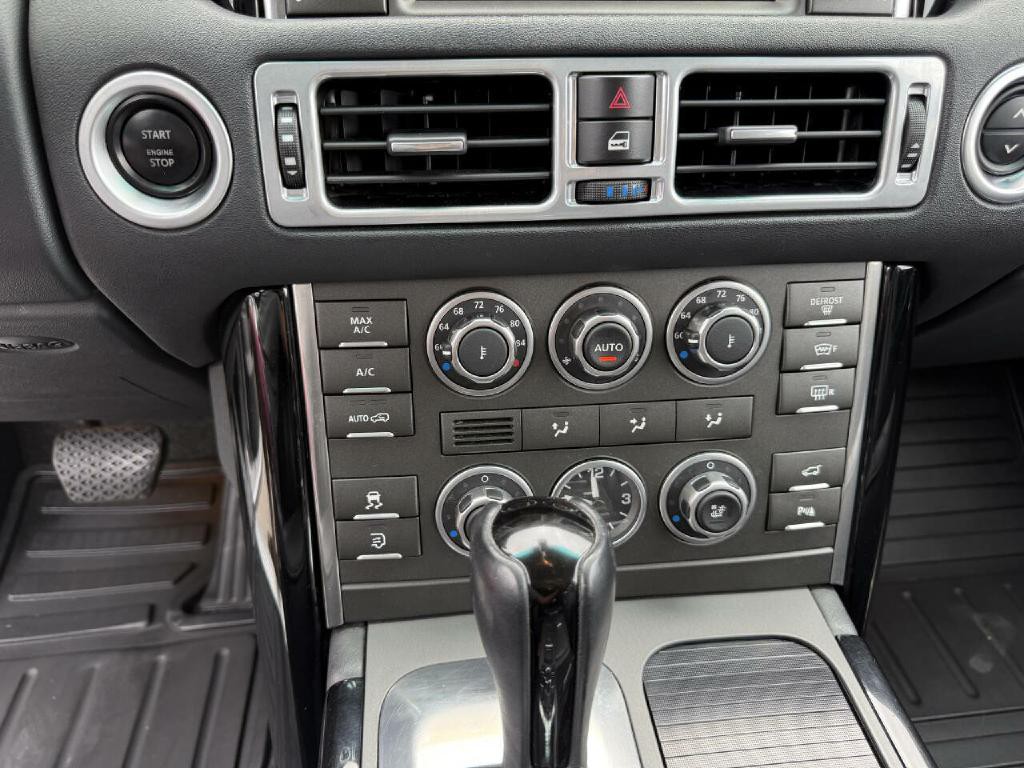 2010 Land Rover Range Rover Image 20