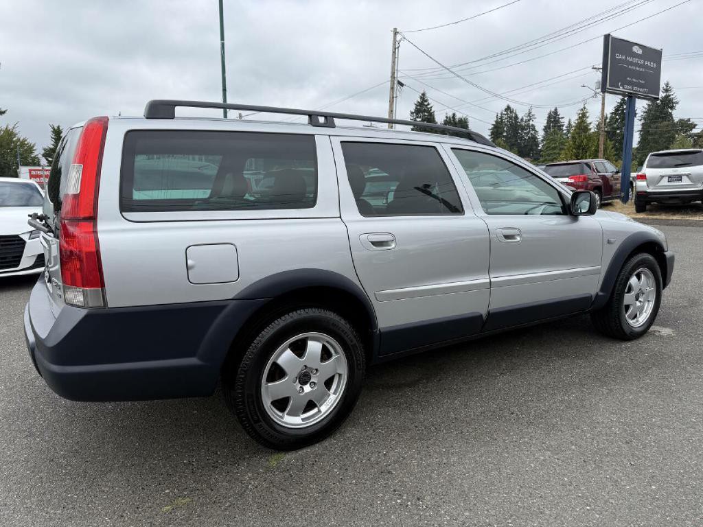 2003 Volvo XC70 Image 12